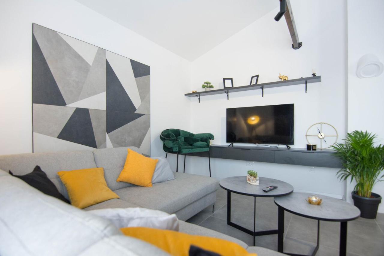Appartement Stina à Biograd Na Moru Extérieur photo