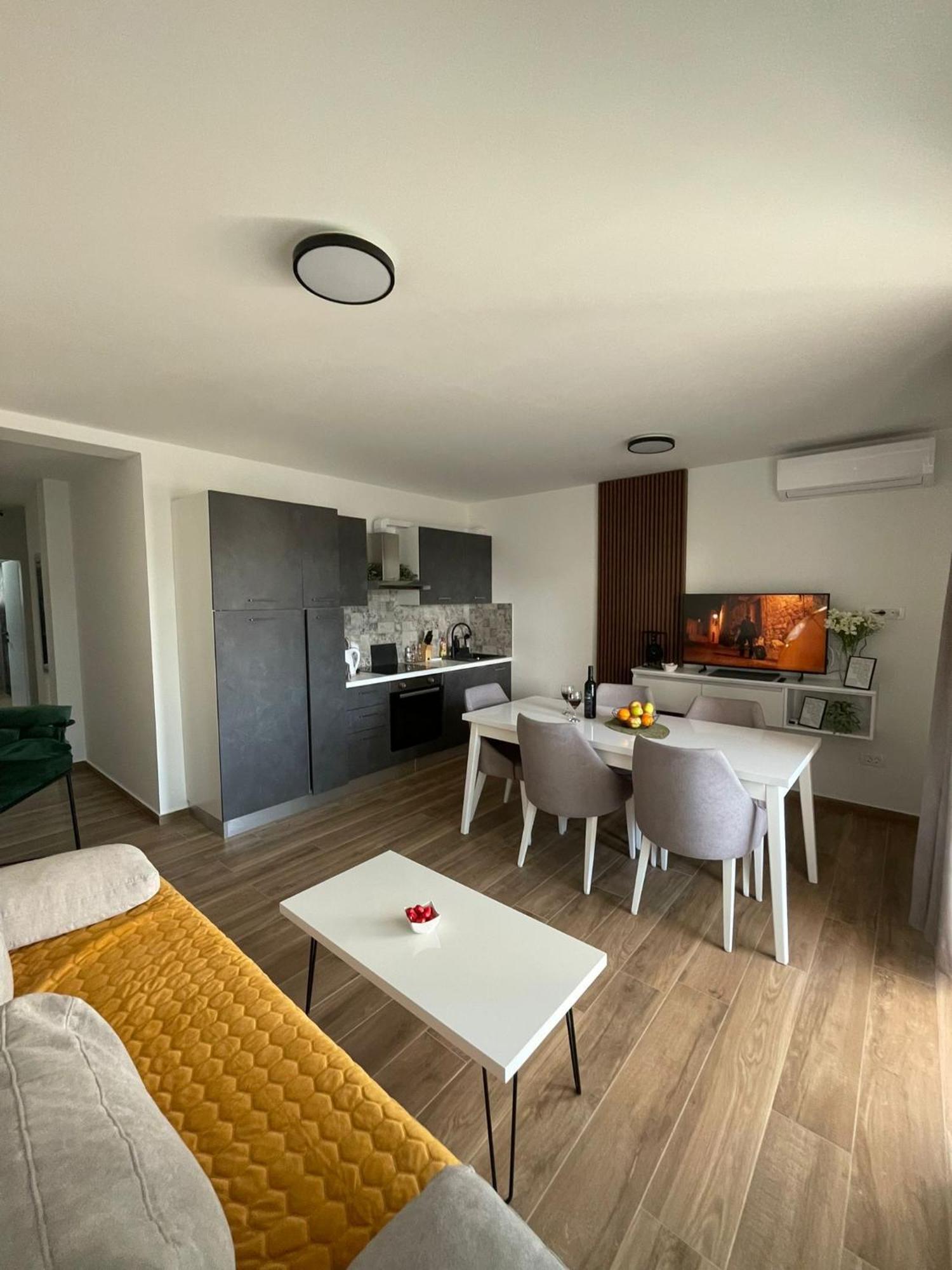Appartement Stina à Biograd Na Moru Extérieur photo