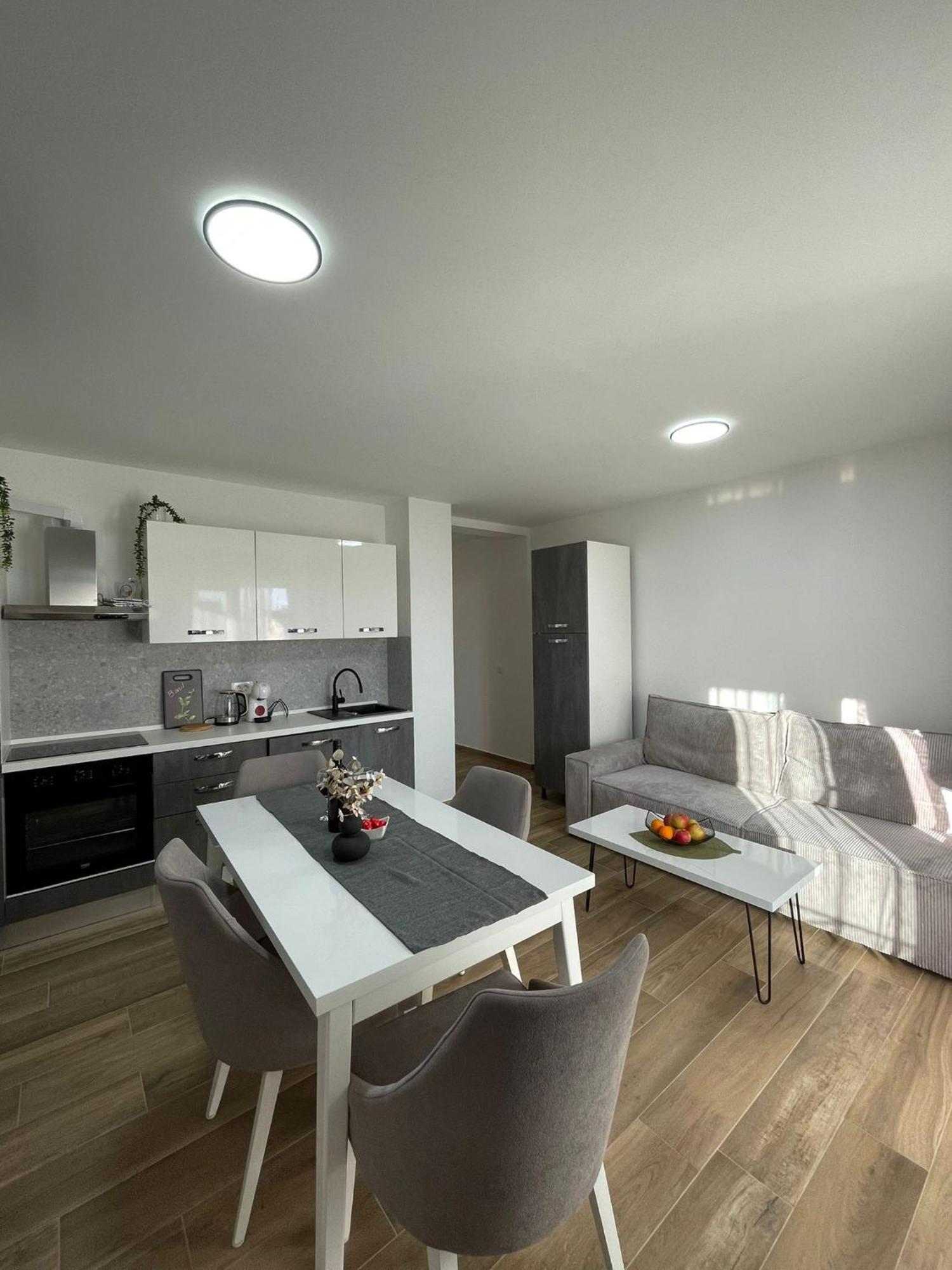 Appartement Stina à Biograd Na Moru Extérieur photo